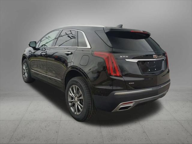 used 2022 Cadillac XT5 car, priced at $34,112