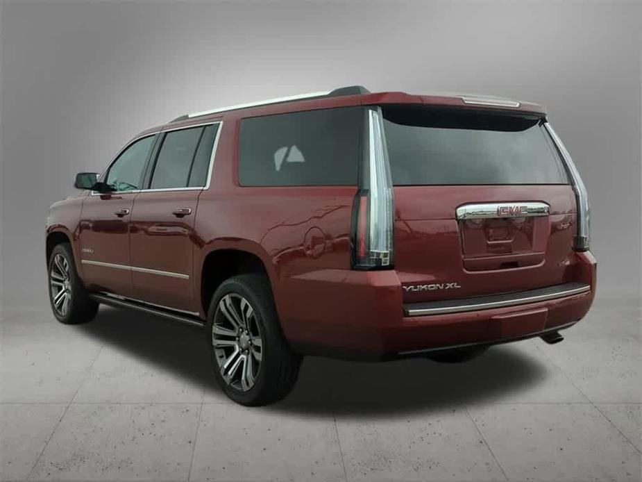 used 2020 GMC Yukon XL car, priced at $43,397