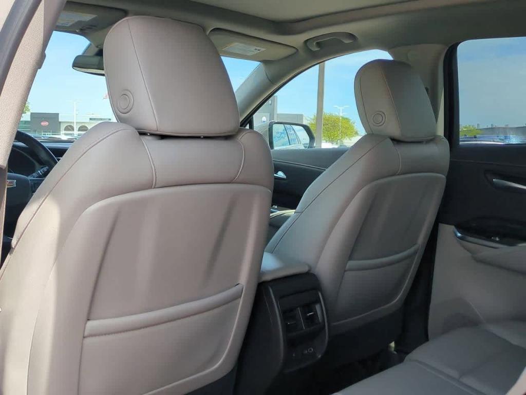 used 2022 Cadillac XT4 car, priced at $26,495