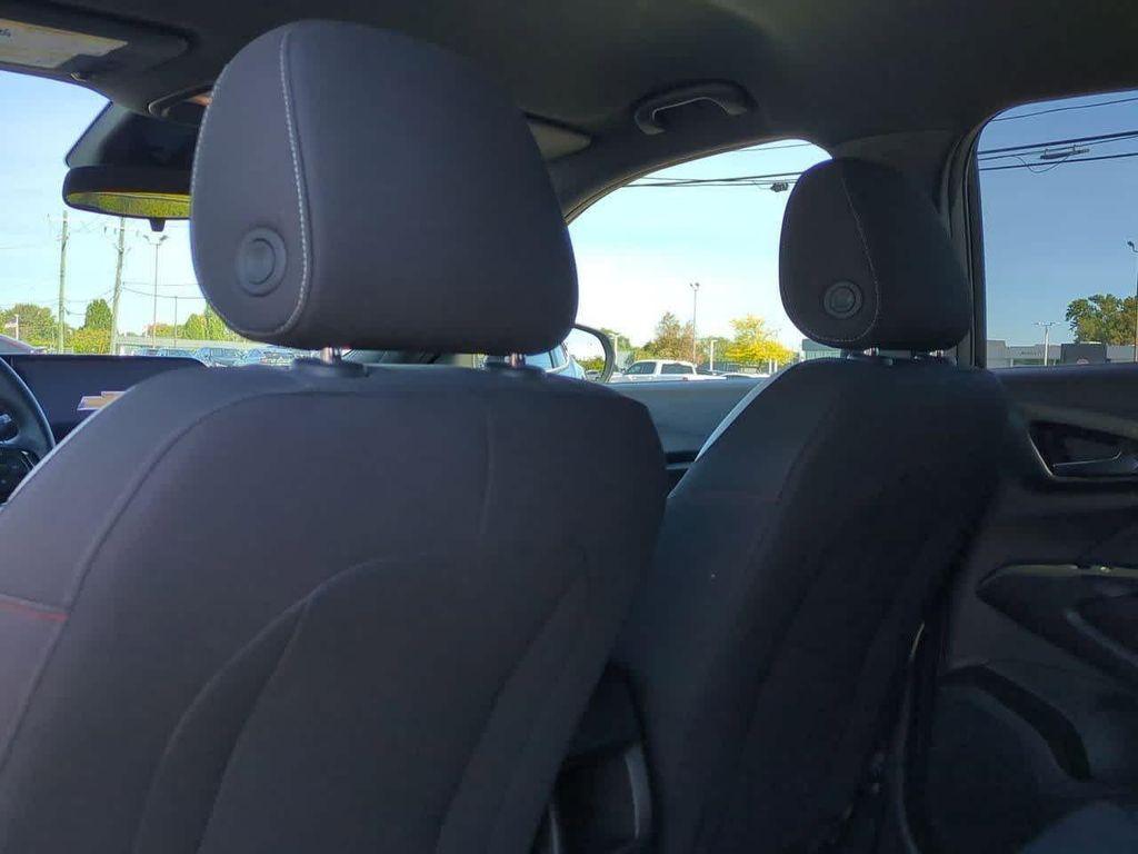 used 2024 Chevrolet Trax car, priced at $20,364