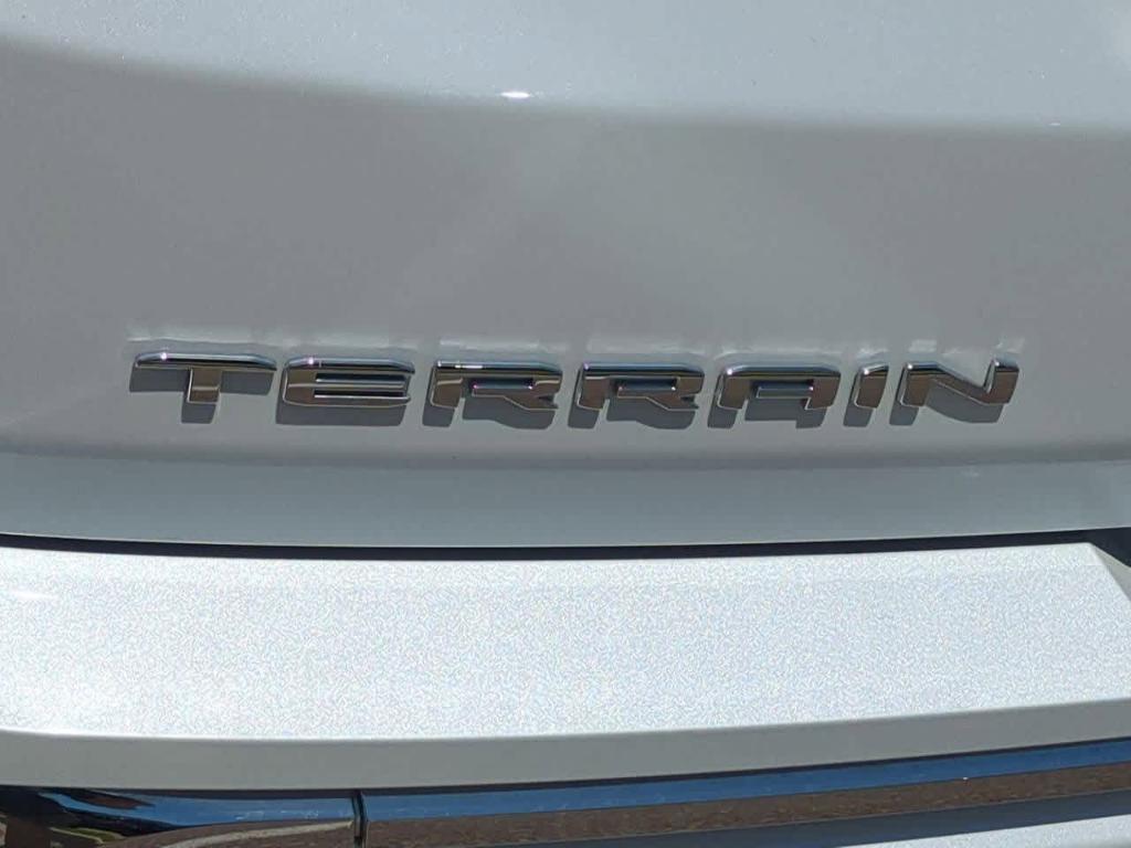 used 2022 GMC Terrain car, priced at $27,318