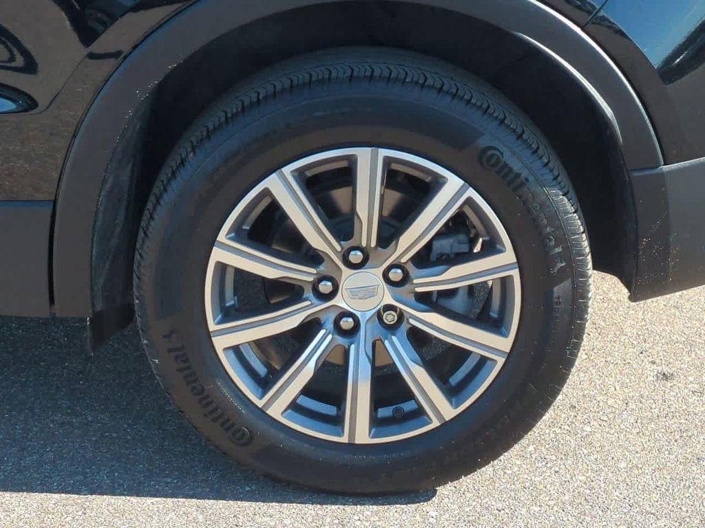 used 2023 Cadillac XT4 car, priced at $29,557