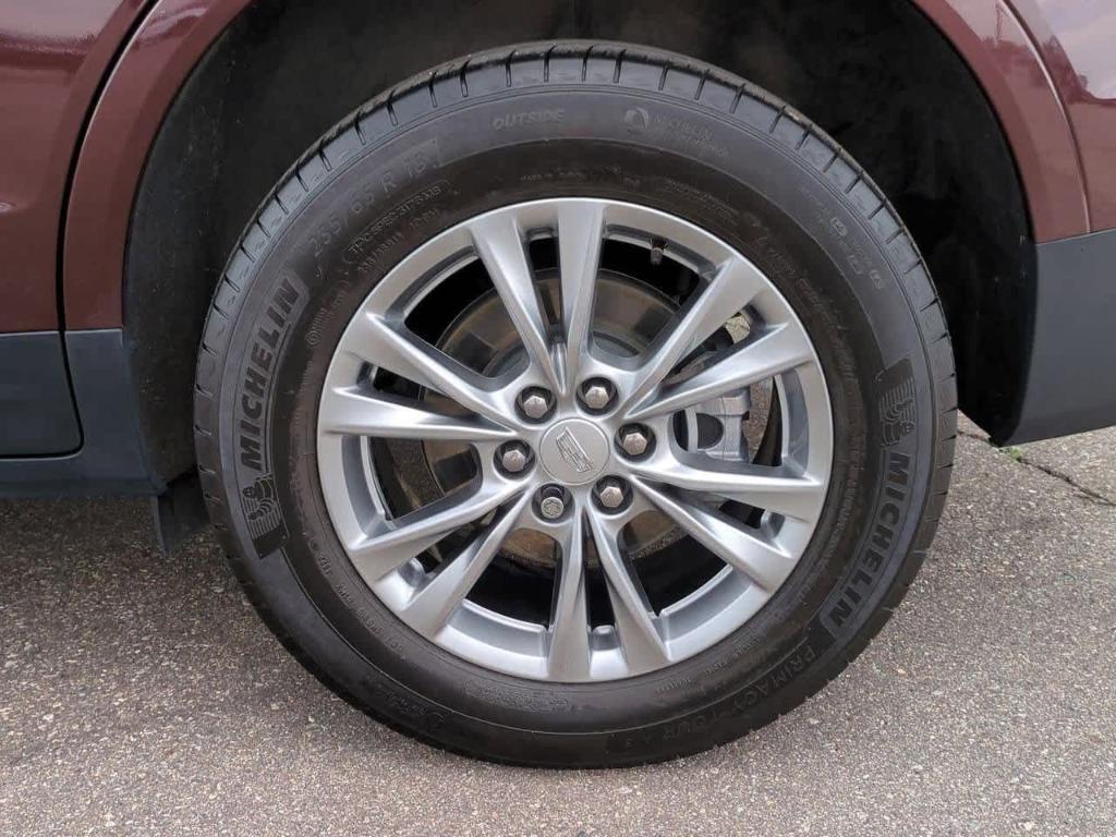 used 2023 Cadillac XT5 car, priced at $30,994