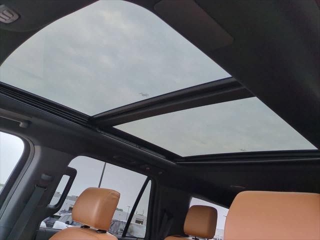 used 2022 Ford Expedition Max car, priced at $56,001