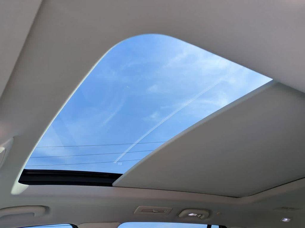 used 2023 Cadillac XT6 car, priced at $35,187