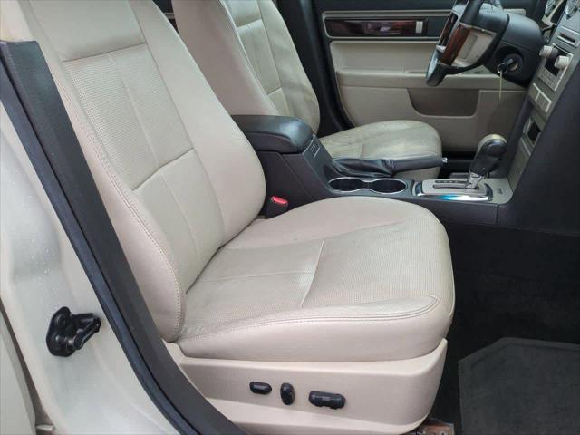 used 2008 Lincoln MKZ car, priced at $5,413