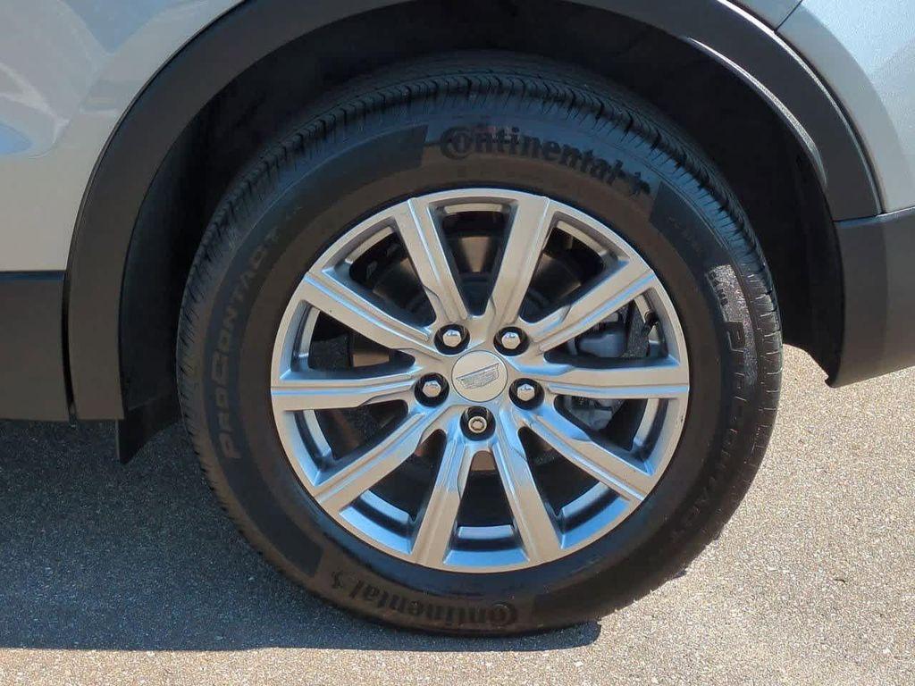 used 2023 Cadillac XT4 car, priced at $28,902