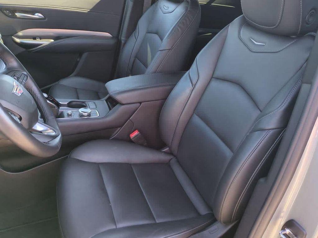 used 2023 Cadillac XT4 car, priced at $28,902