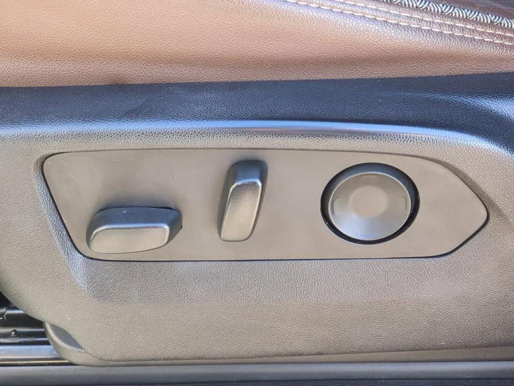 used 2022 Chevrolet Tahoe car, priced at $41,868