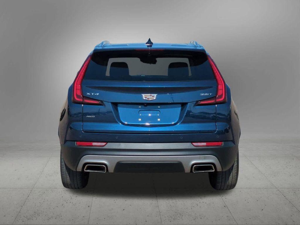 used 2022 Cadillac XT4 car, priced at $25,224