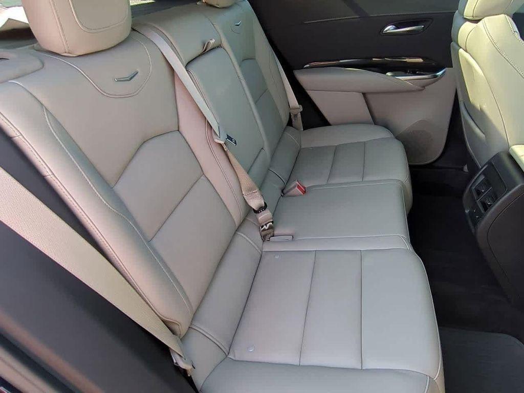 used 2022 Cadillac XT4 car, priced at $25,224