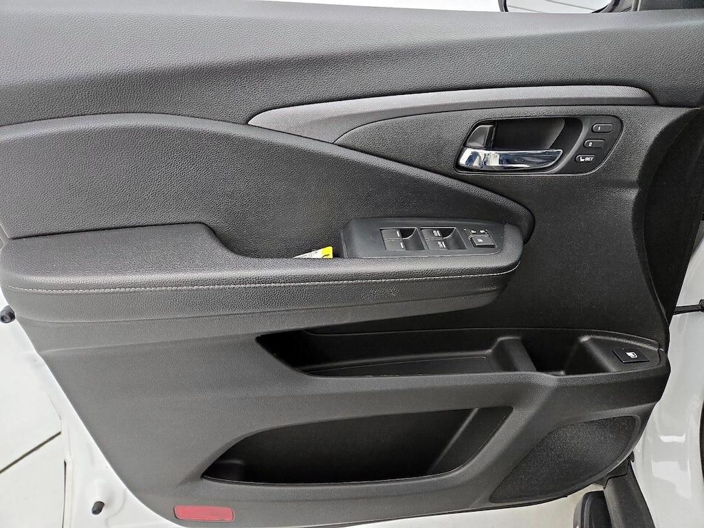 used 2023 Honda Ridgeline car, priced at $32,998