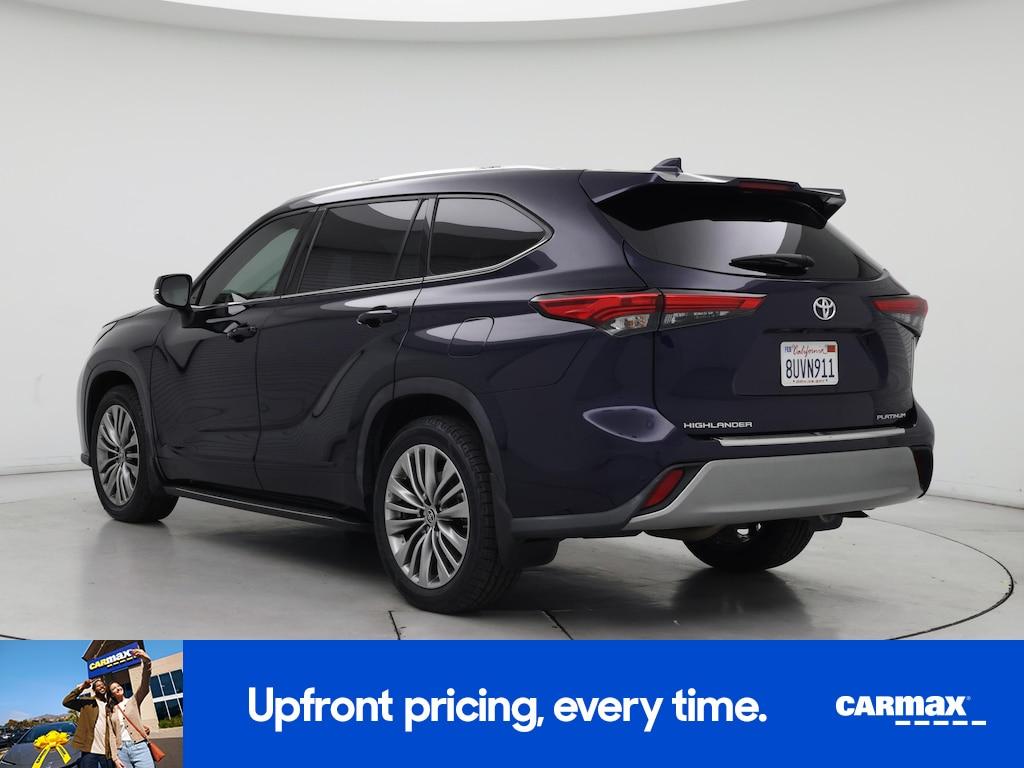 used 2020 Toyota Highlander car, priced at $34,998