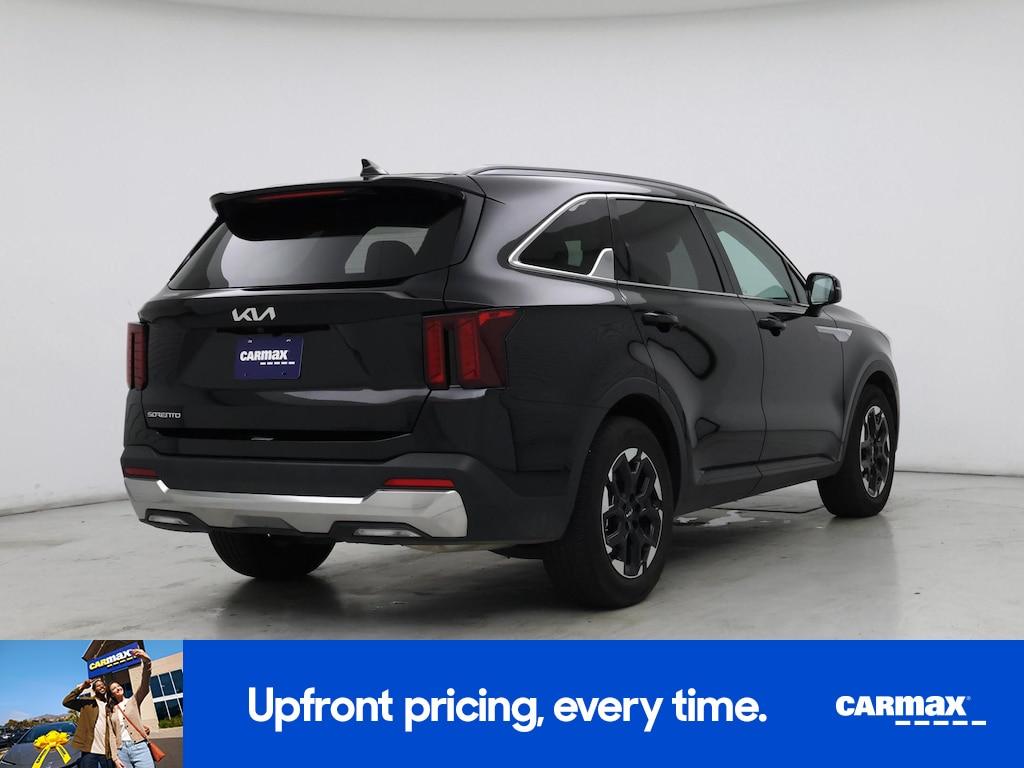 used 2024 Kia Sorento car, priced at $27,998