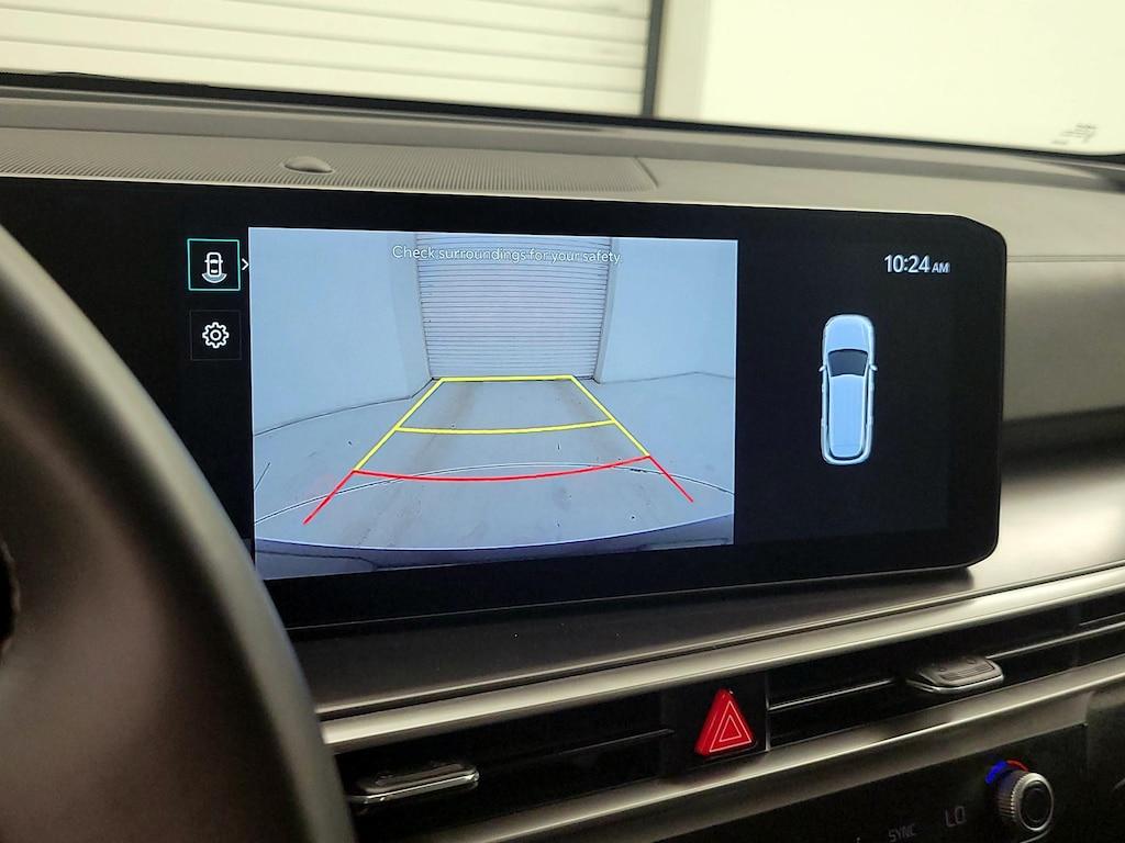 used 2024 Kia Sorento car, priced at $27,998