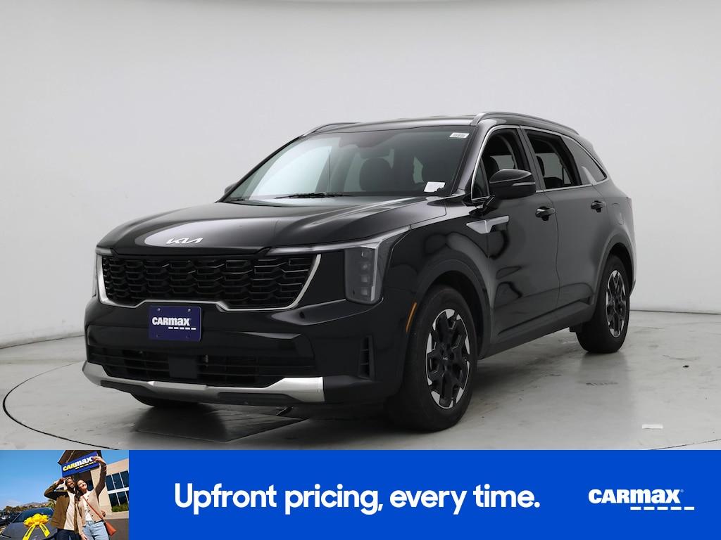 used 2024 Kia Sorento car, priced at $27,998