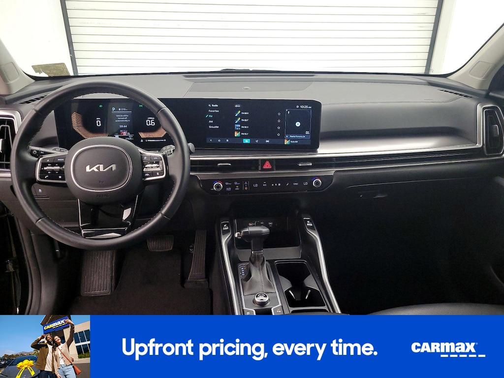 used 2024 Kia Sorento car, priced at $27,998