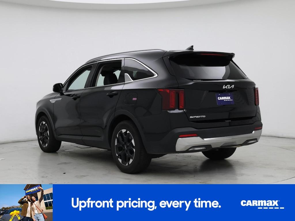 used 2024 Kia Sorento car, priced at $27,998