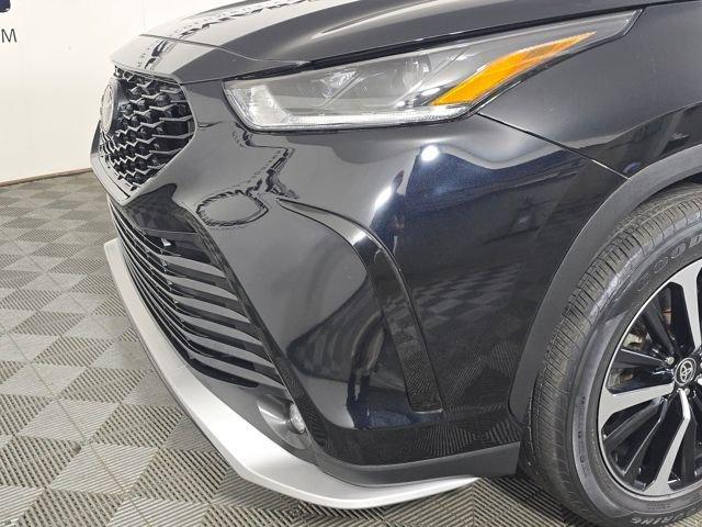 used 2022 Toyota Highlander car, priced at $36,534