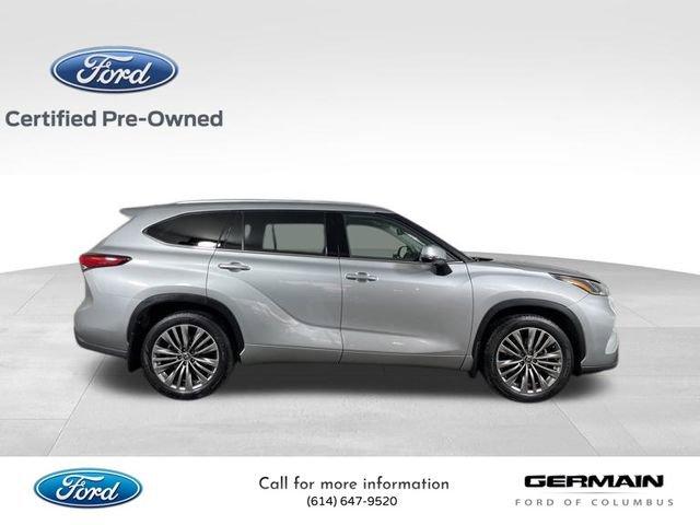 used 2021 Toyota Highlander car, priced at $31,995