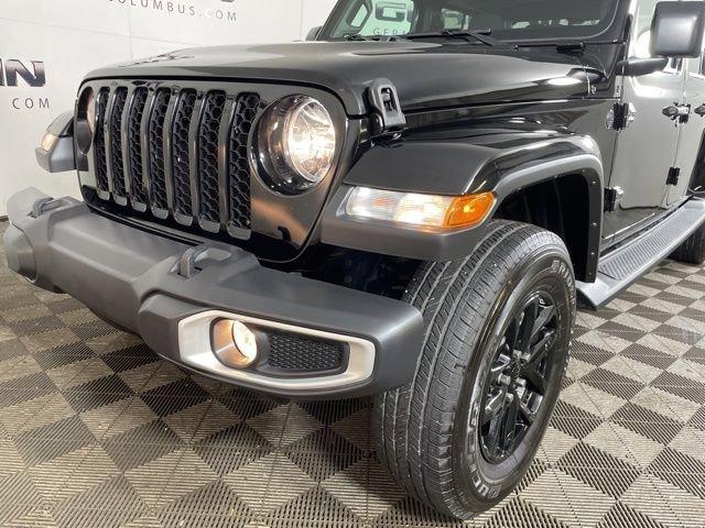 used 2022 Jeep Gladiator car, priced at $31,411