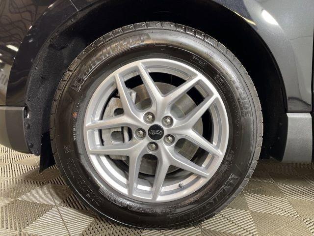 used 2024 Ford Edge car, priced at $30,995