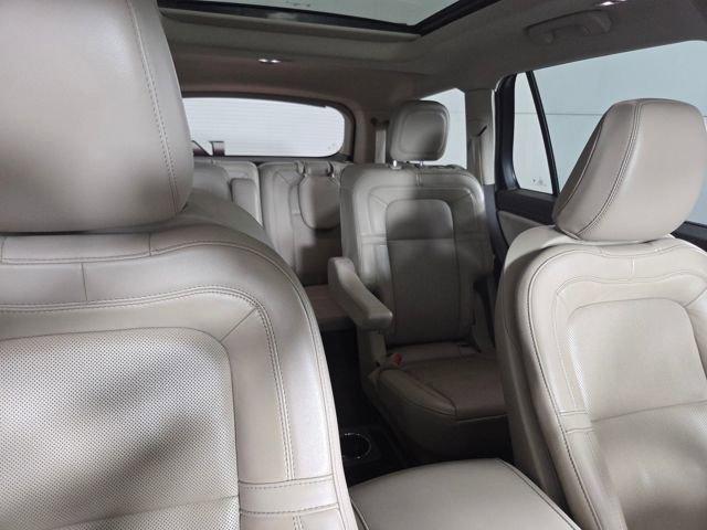 used 2022 Lincoln Aviator car, priced at $39,999