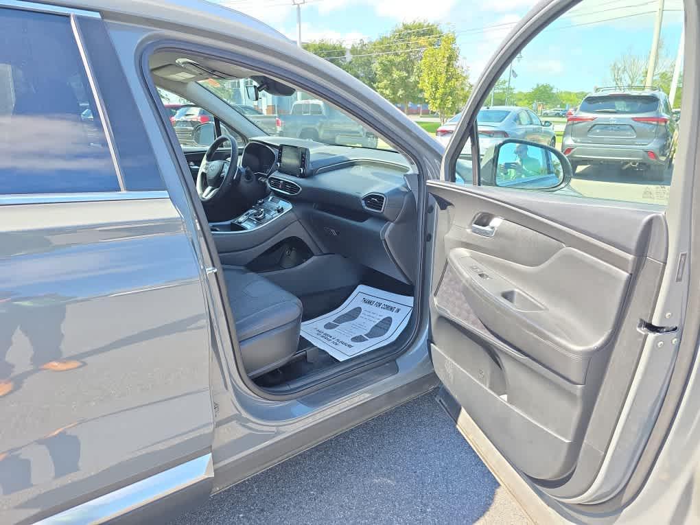 used 2022 Hyundai Santa Fe car, priced at $19,496