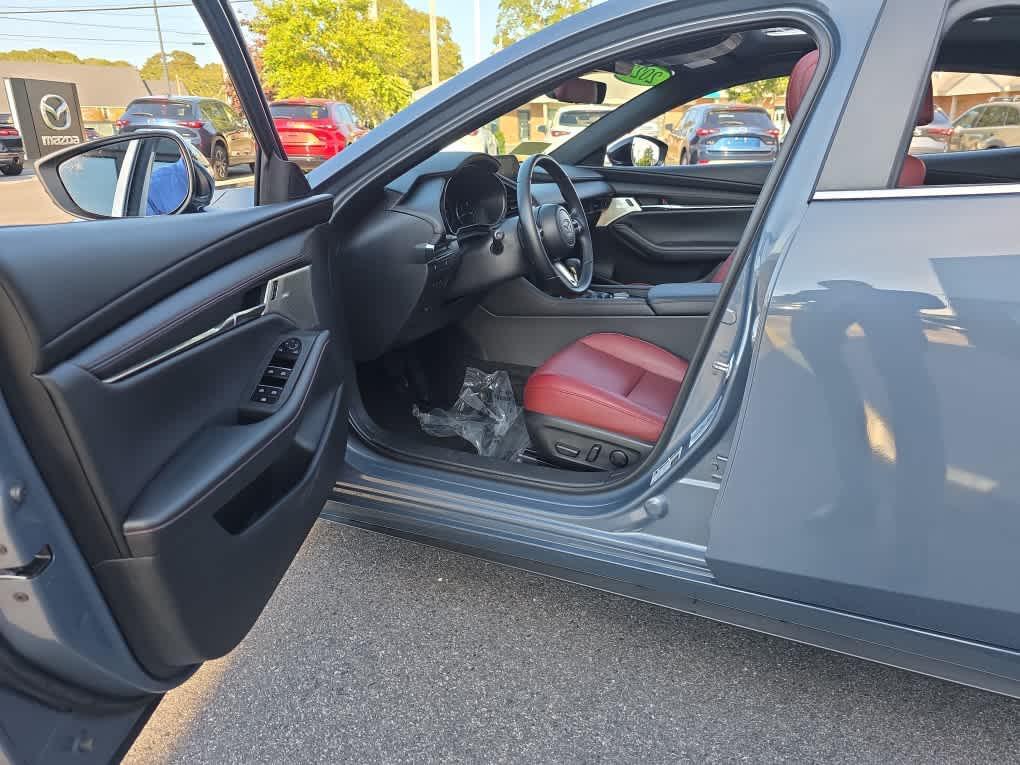 used 2023 Mazda Mazda3 car, priced at $24,699