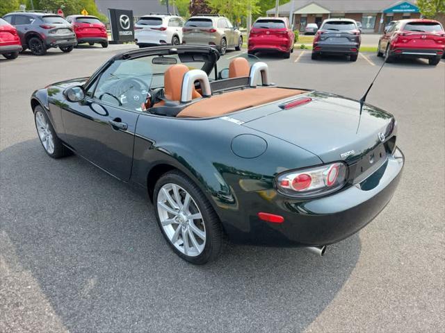 used 2007 Mazda MX-5 Miata car, priced at $12,900
