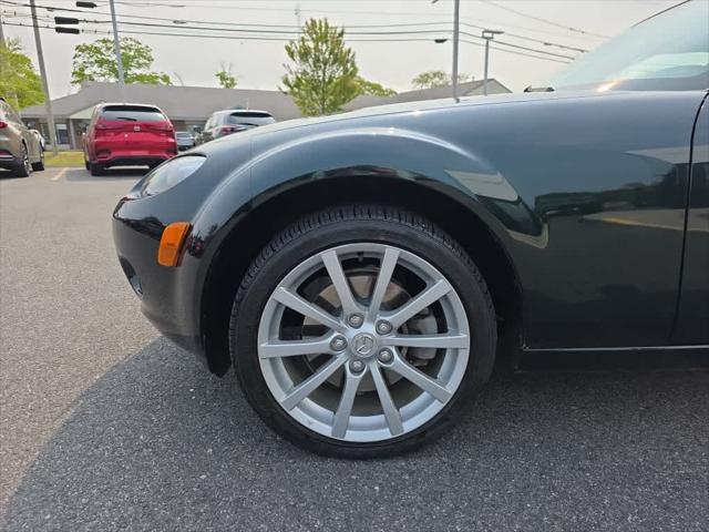 used 2007 Mazda MX-5 Miata car, priced at $12,900