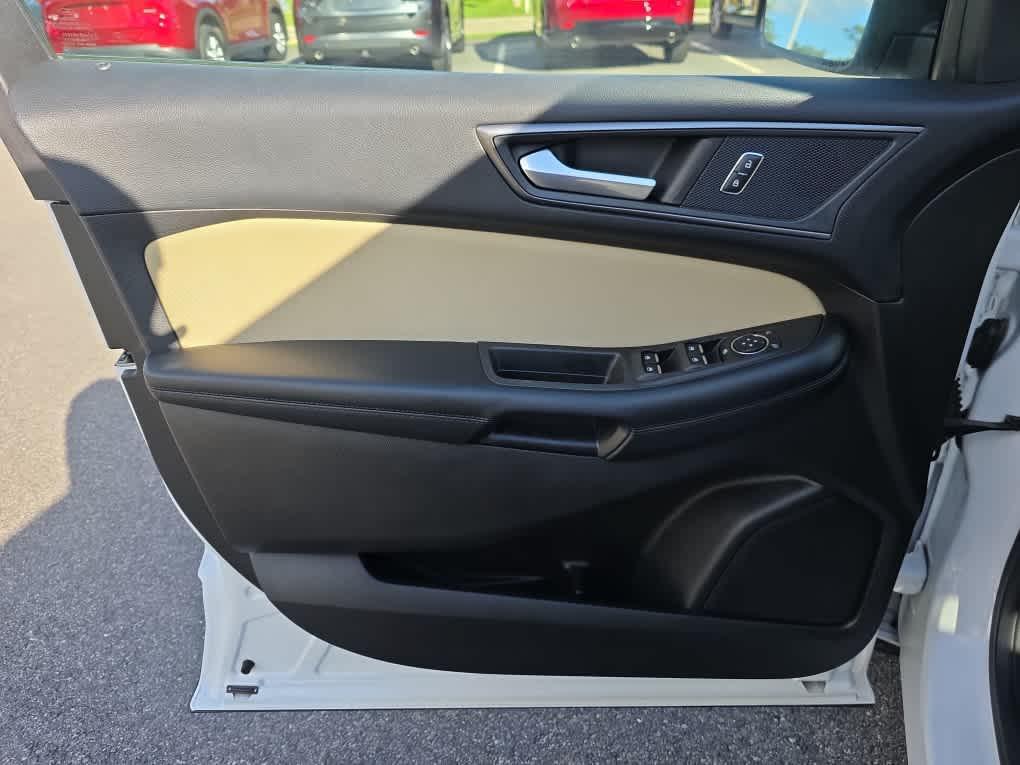 used 2017 Ford Edge car, priced at $12,997