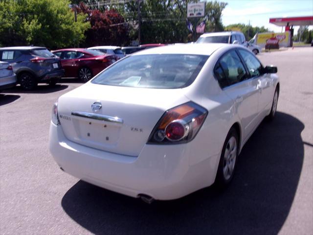 used 2007 Nissan Altima car, priced at $4,995