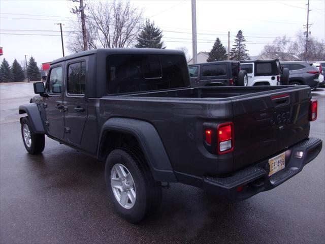 used 2023 Jeep Gladiator car, priced at $30,995