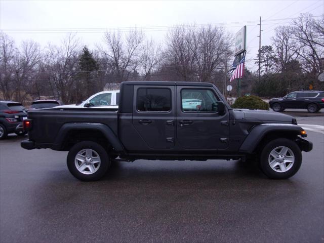 used 2023 Jeep Gladiator car, priced at $30,995