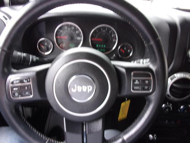 used 2014 Jeep Wrangler Unlimited car, priced at $18,995