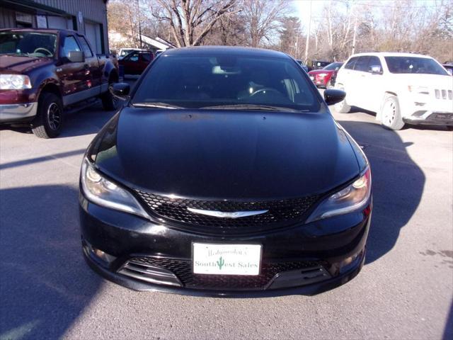 used 2016 Chrysler 200 car, priced at $10,995