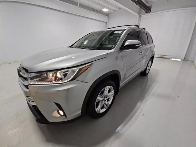 used 2017 Toyota Highlander car, priced at $23,495