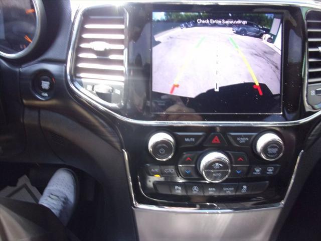 used 2021 Jeep Grand Cherokee car, priced at $22,995