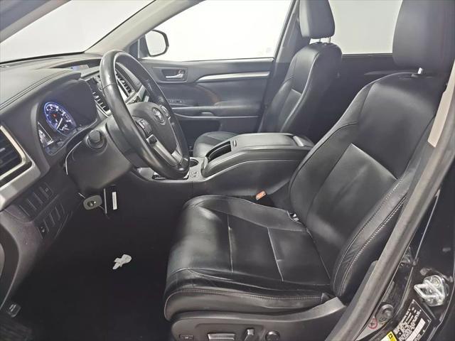 used 2015 Toyota Highlander car, priced at $16,995