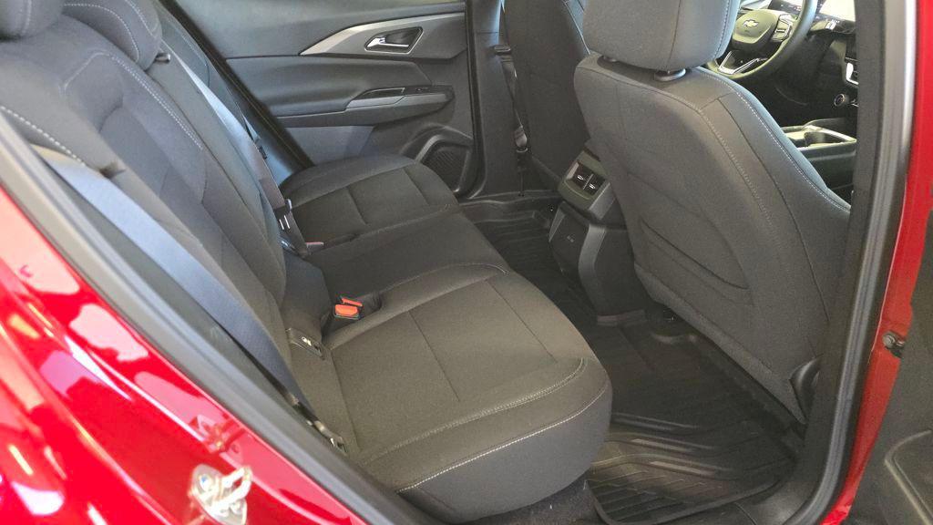 new 2026 Chevrolet Equinox EV car, priced at $33,604