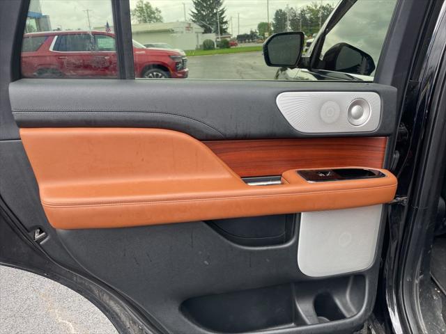 used 2021 Lincoln Navigator car, priced at $43,995