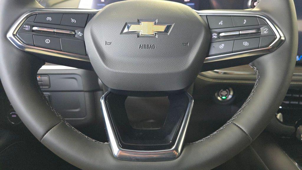 new 2025 Chevrolet Suburban car, priced at $78,998