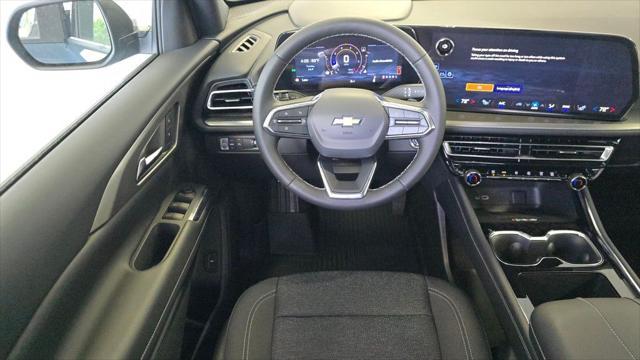 new 2025 Chevrolet Traverse car, priced at $43,835