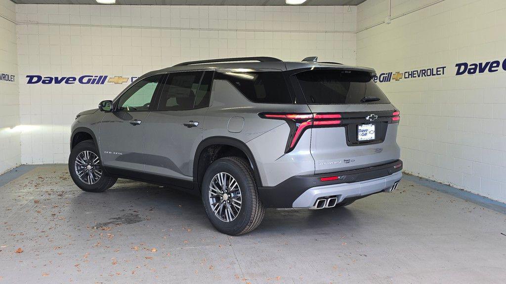 new 2026 Chevrolet Traverse car, priced at $43,943