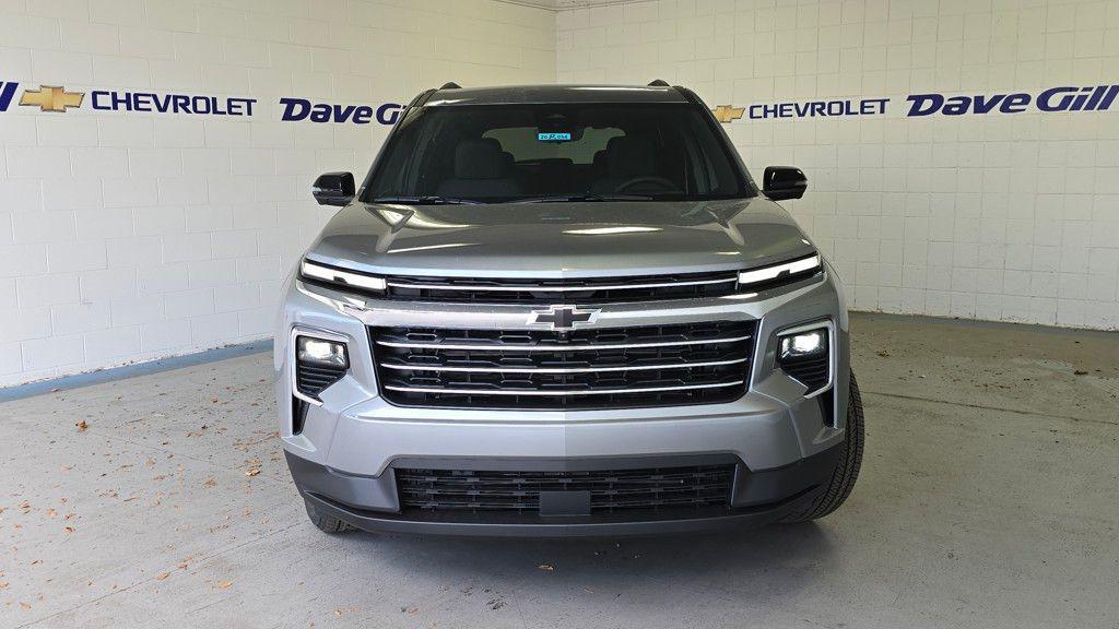new 2026 Chevrolet Traverse car, priced at $43,943