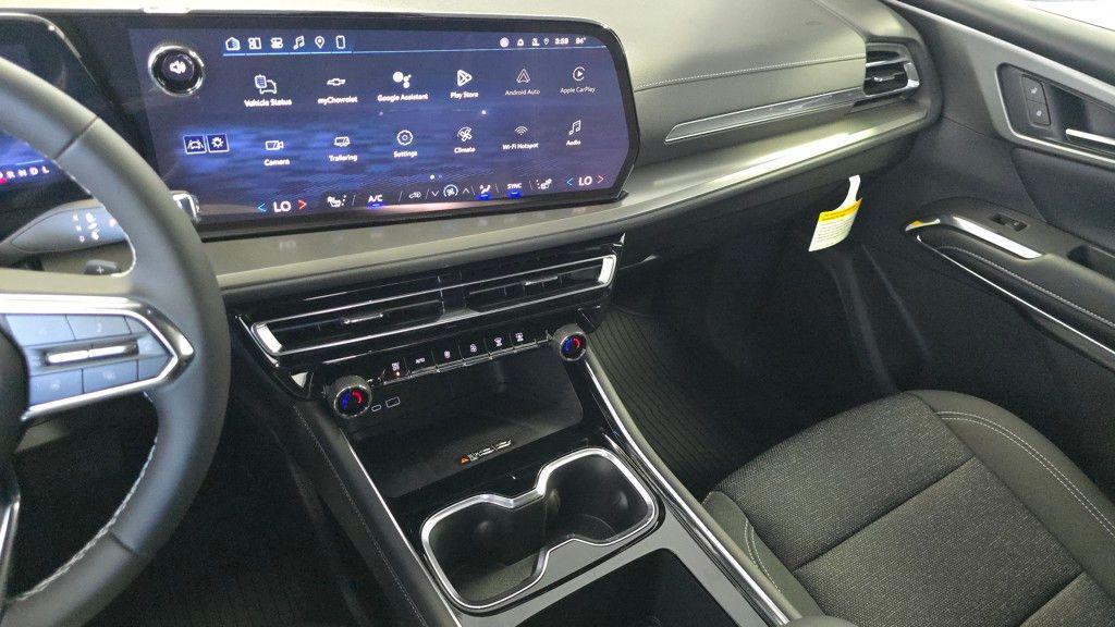 new 2026 Chevrolet Traverse car, priced at $43,943