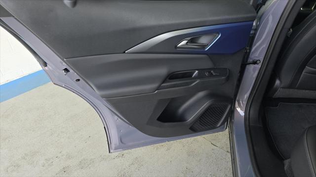 new 2025 Chevrolet Equinox EV car, priced at $41,411