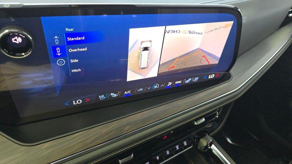 new 2025 Chevrolet Suburban car, priced at $79,749