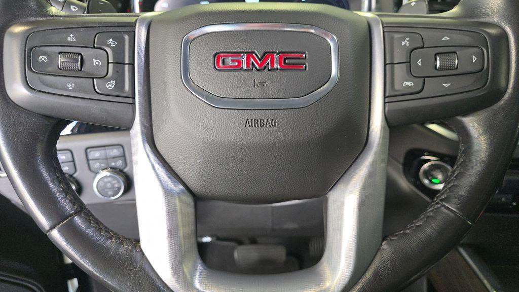 used 2022 GMC Sierra 1500 car, priced at $38,825